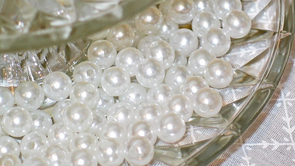 Les bijoux de lait maternel : un cadeau émouvant pour les mamans !