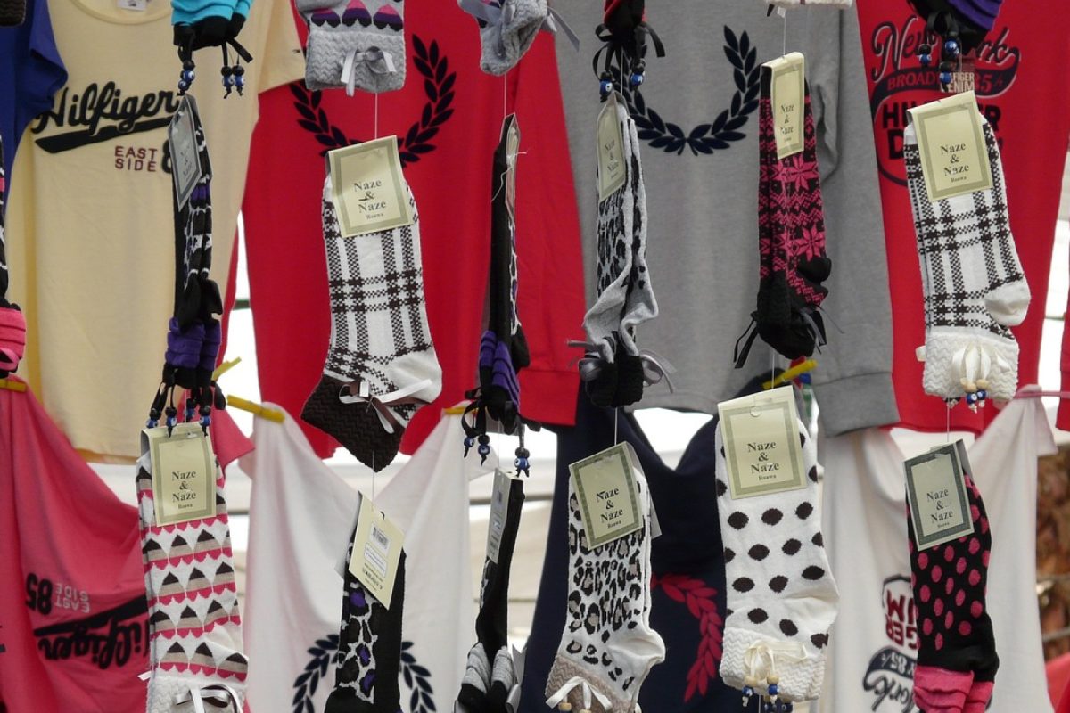 Chaussettes fantaisie : comment les porter avec style ?