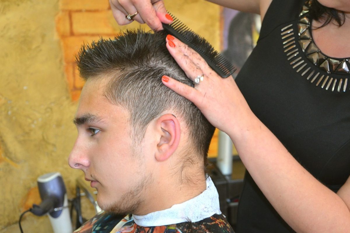 Conseils pour choisir la coupe de cheveux homme idéale