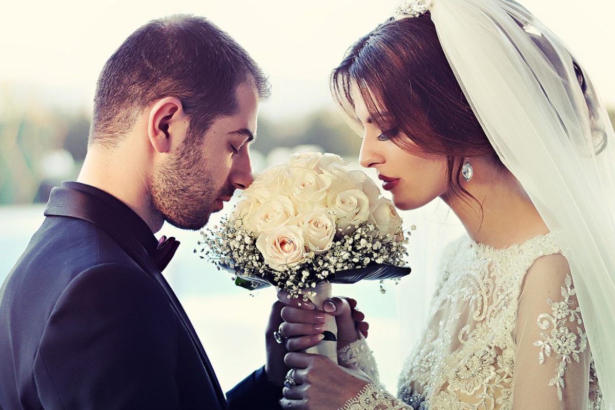 Consultation d'un blog mariage : des idées pour la préparation du grand jour !