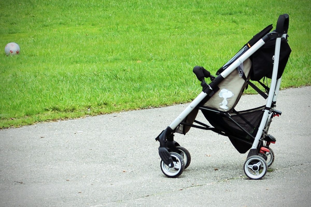 Jeunes parents : comment faire le choix d'une poussette de qualité ?