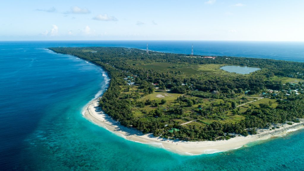À la découverte des îles sous-le-vent : une croisière entre nature et culture