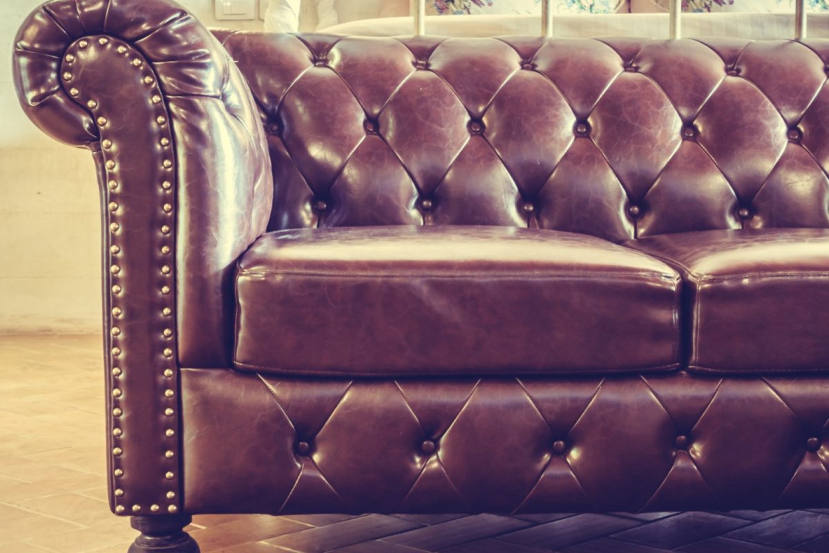 Le canapé Chesterfield : un classique intemporel qui s’adapte à tous les styles d’intérieur