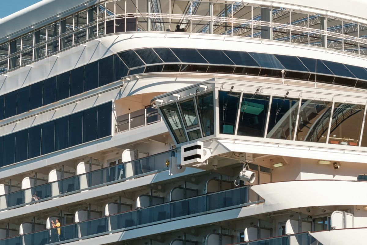 Voyager sans bouger : le paradoxe fascinant des croisières modernes