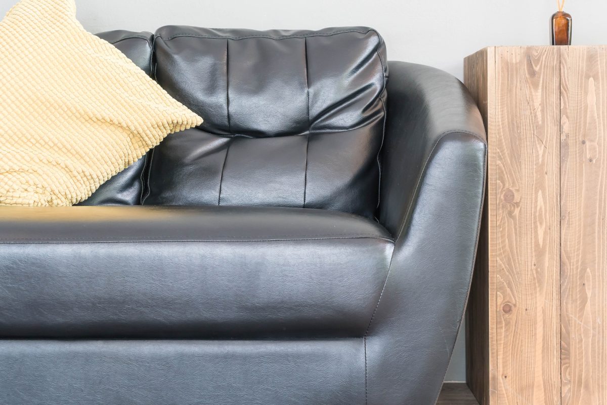 Comment choisir un canapé en similicuir confortable et durable ?