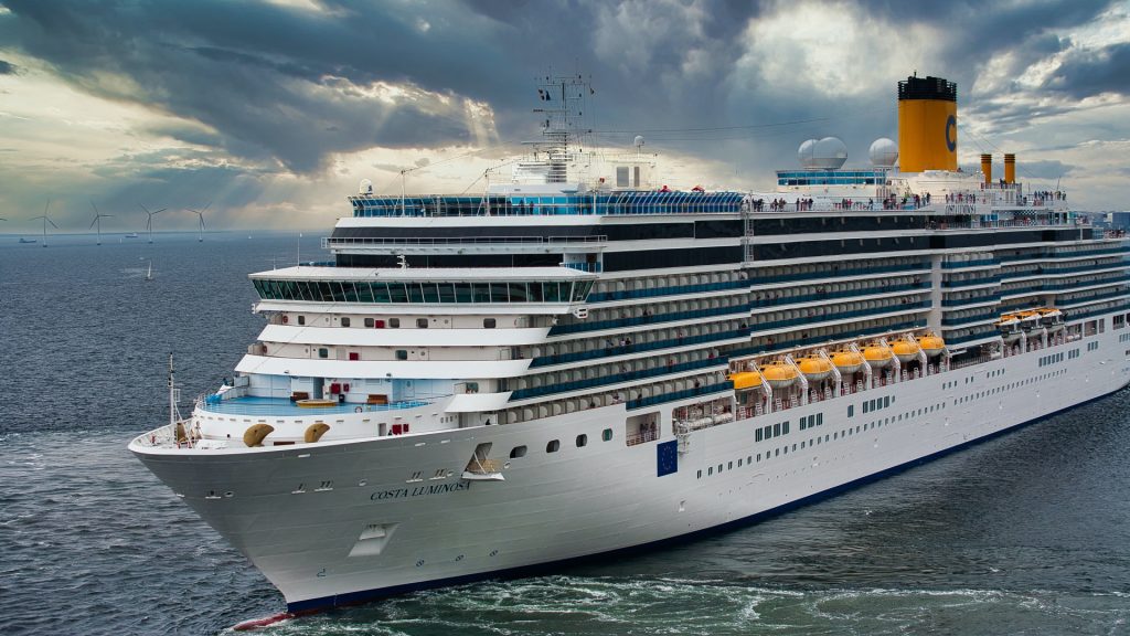 Croisière en mer : quelles expériences à bord pour un premier voyage ?